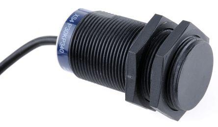 Inductive sensor, M30, Sr 15mm, PNP, M12