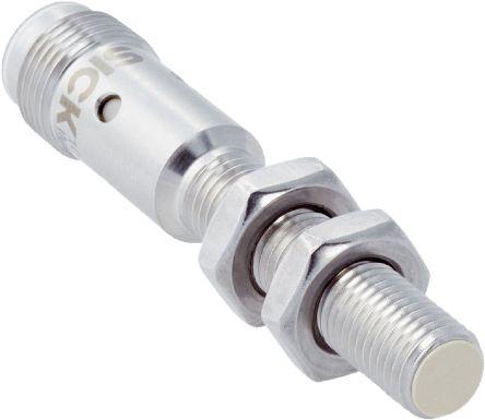 Inductive sensor Sr 2mm non flush PNP