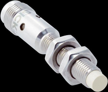 Inductive sensor Sr 4mm non flush PNP