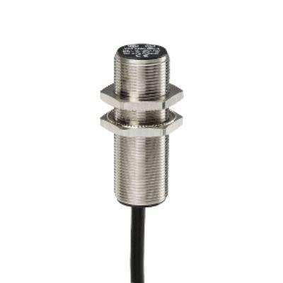 Telemecanique Sensors Inductive Barrel-Style Inductive Proximity Sensor, M18 x 1, 10 mm Detection, NPN Output, 24 V