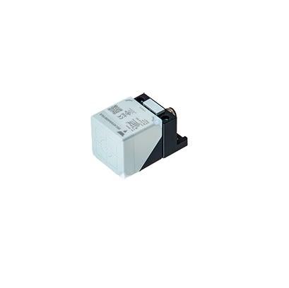 IND PROX SENS. IRC40 PLUG PNP NON-FLUSH