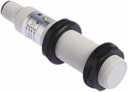 RS PRO Capacitive Barrel-Style Proximity Sensor, M18 x 1, 5 mm Detection, PNP Output, 10 - 30 V dc, IP67