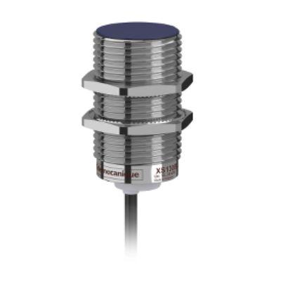 Telemecanique Sensors Inductive Barrel-Style Inductive Proximity Sensor, M30 x 1.5, 15 mm Detection, PNP Output, 24 V